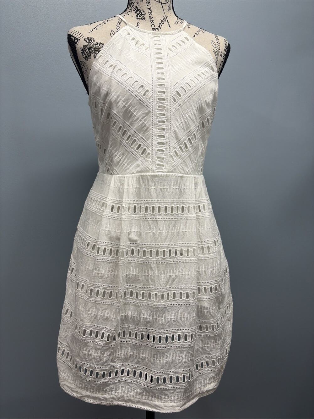 Ann Taylor Loft Petites - Halter A-line Dress Size 4P White Eyelet 100% cotton